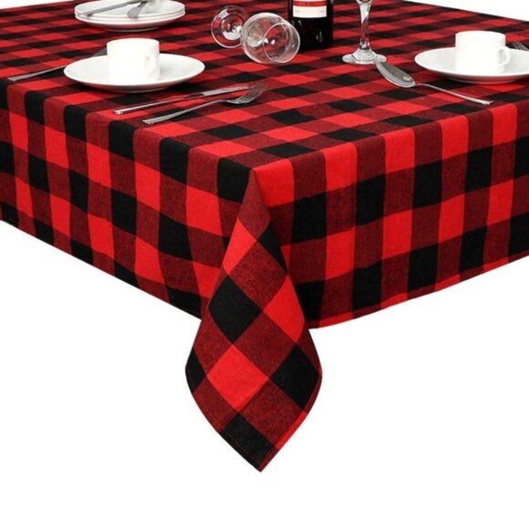 New CHRISTMAS Buffalo plaid tablecloth 60 x 84” inch water resistant Easy Care - Picture 7 of 12